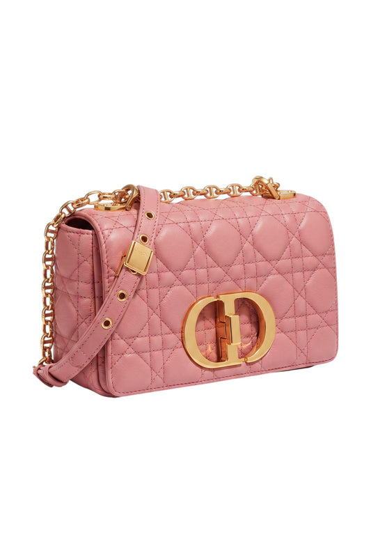 Dior Caro – Elegancia atemporal en rosa