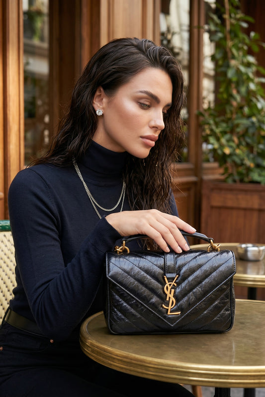🖤 Bolsa College Mini Verniz Vintage